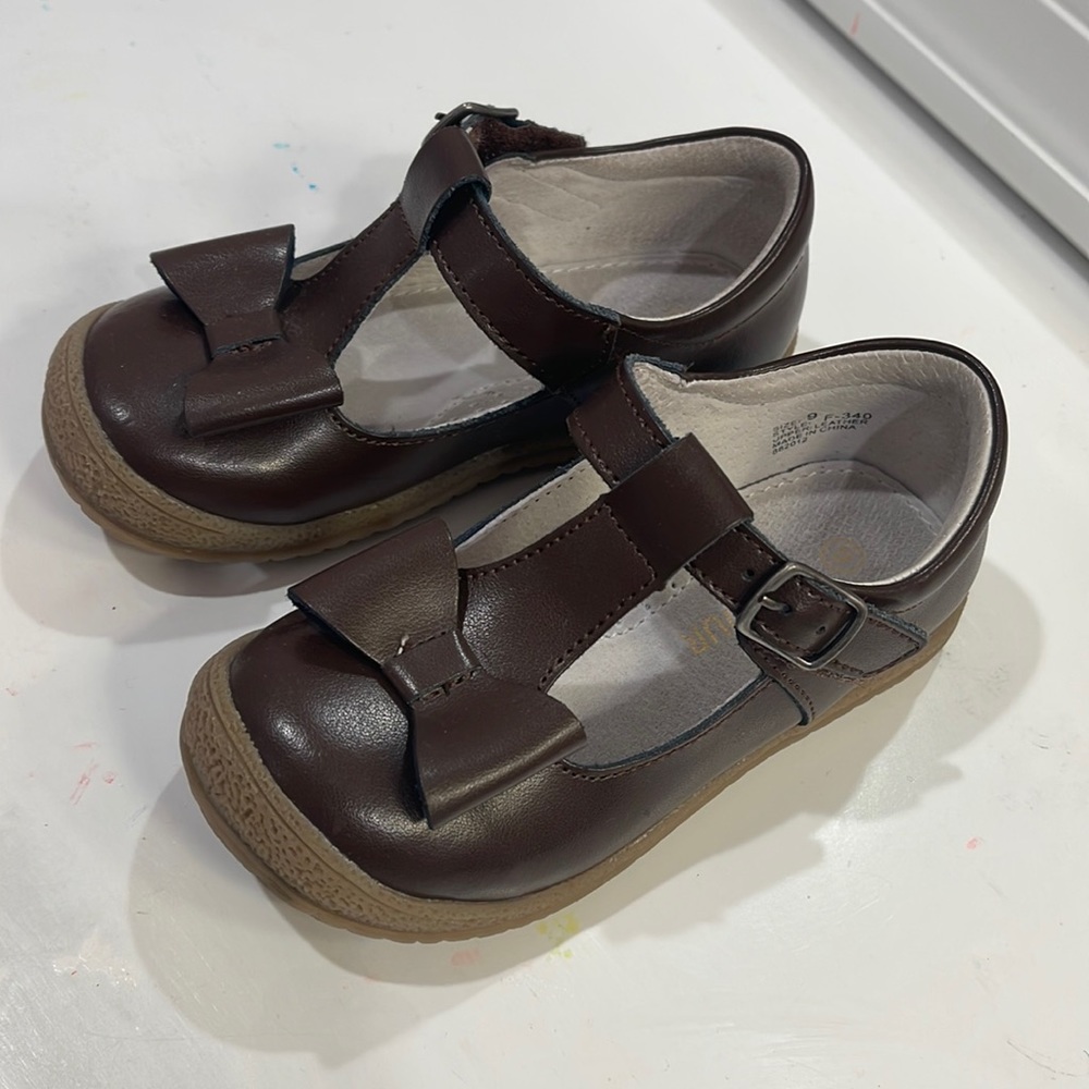 Lamour Girls shoes